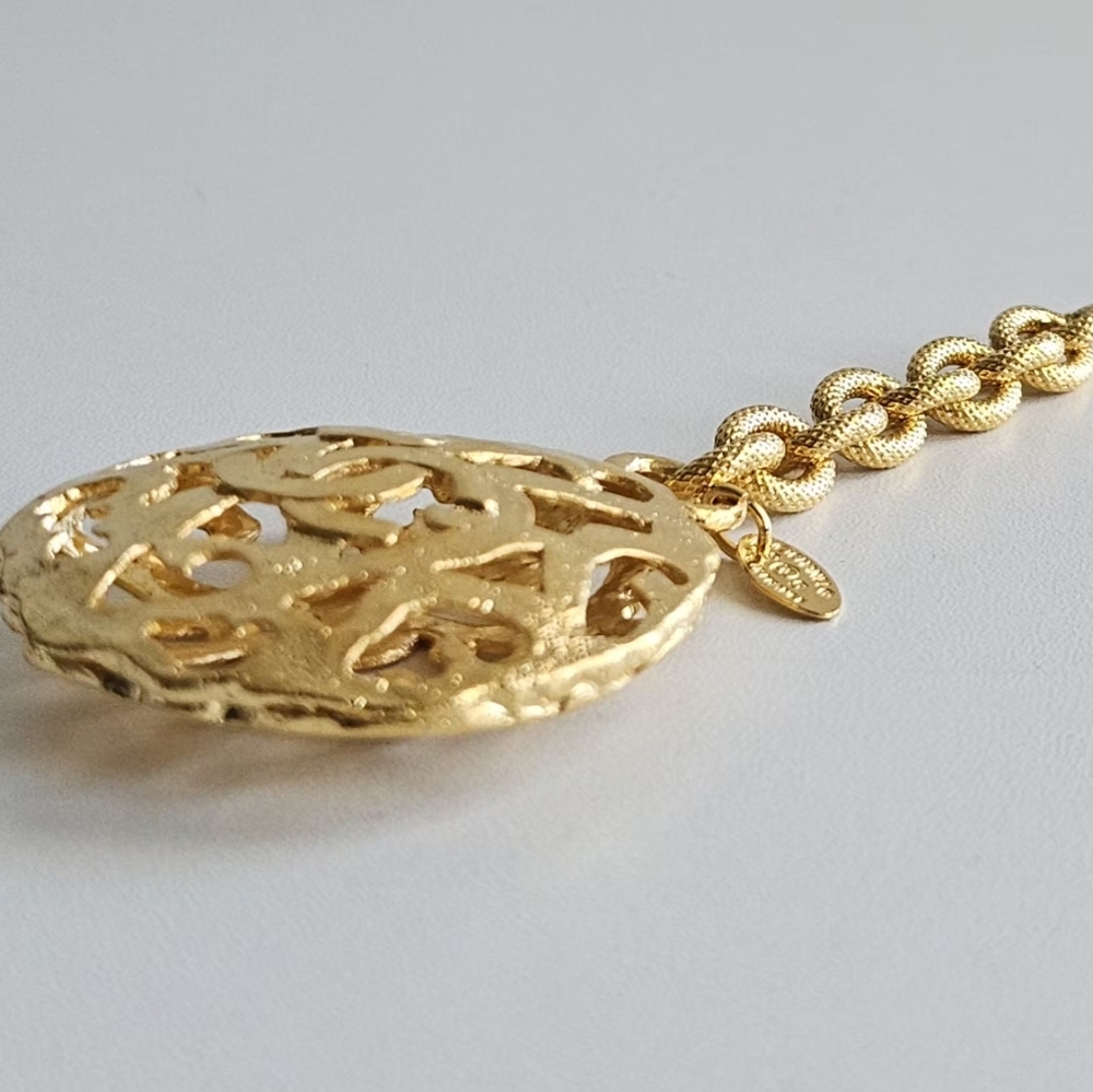 Chanel Gold-plated Caged Medallion CC Large Pendant - Picture 3 of 8